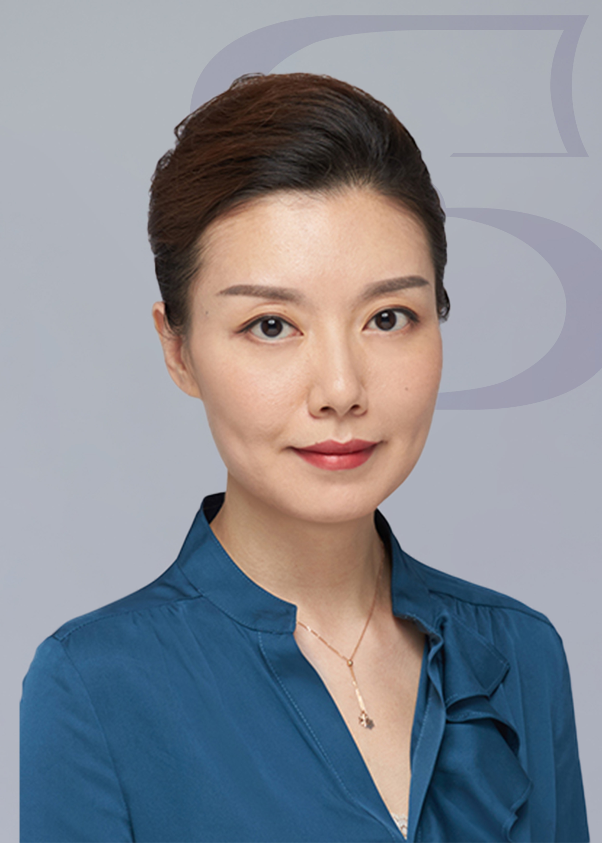 袁雯