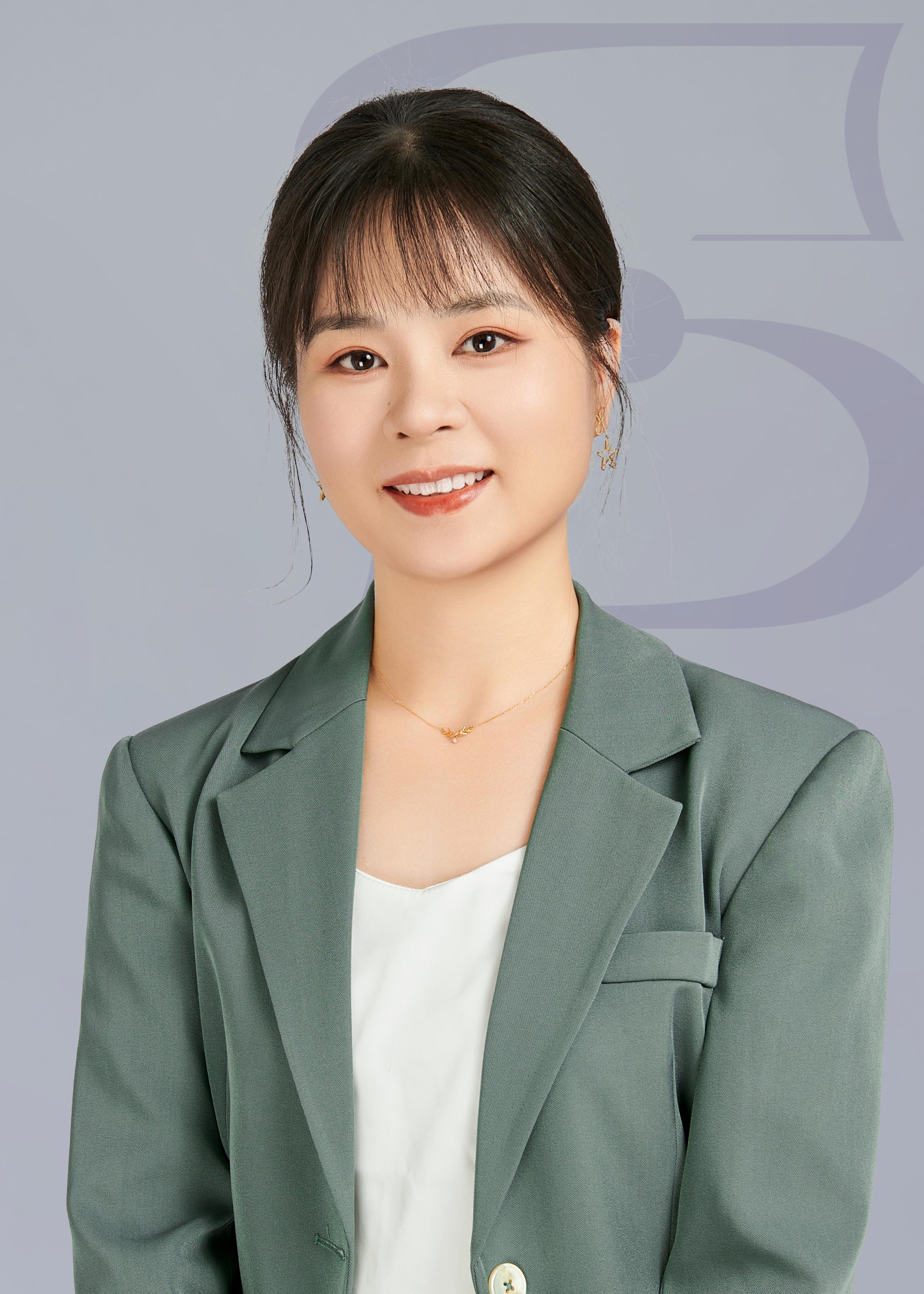胡燕妮